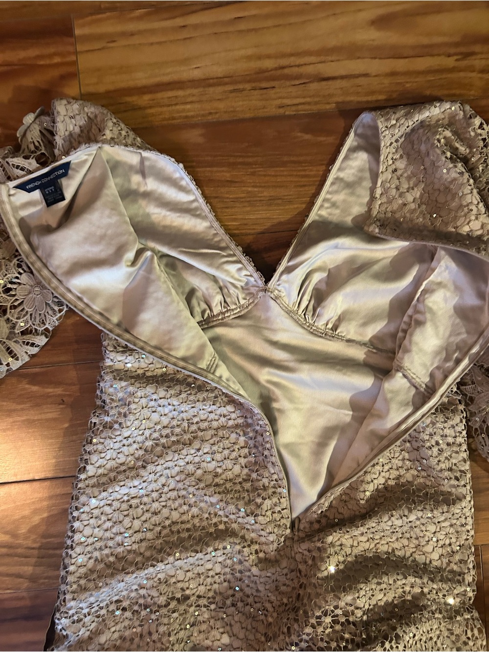 French Connection Nude Caballo Lace Sequined Mini Dress. Sz. 6 - Picture 9 of 15